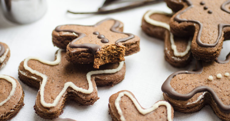 Soft gingerbread molasses cookies with cashew and chocolate icing {vegan}