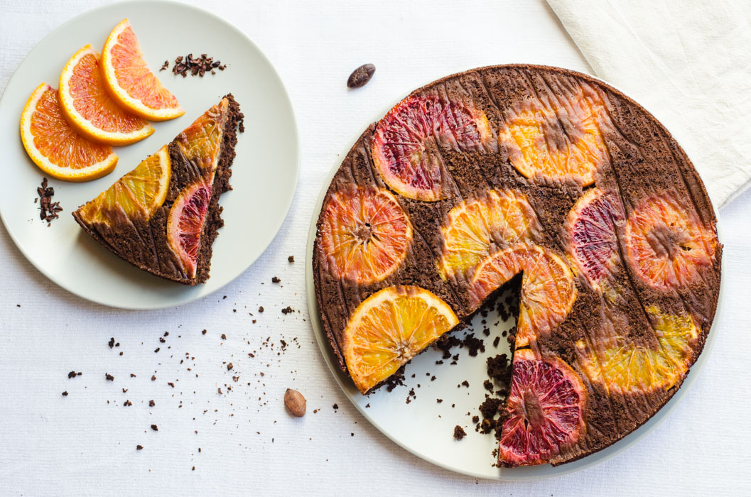 Orange and chocolate upside-down cake {vegan}