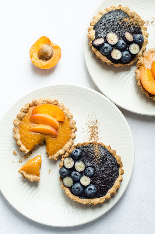 Marta's Plants - Sugar-free tartelettes filled with compote {vegan}