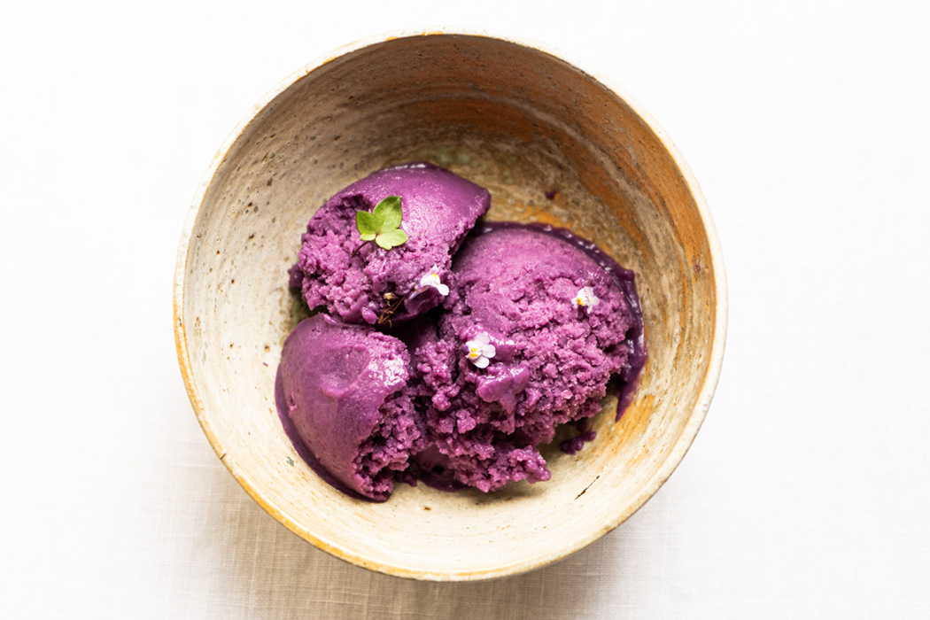 Ube (purple sweet potato) ice cream {vegan + gluten free} - Marta's Plants